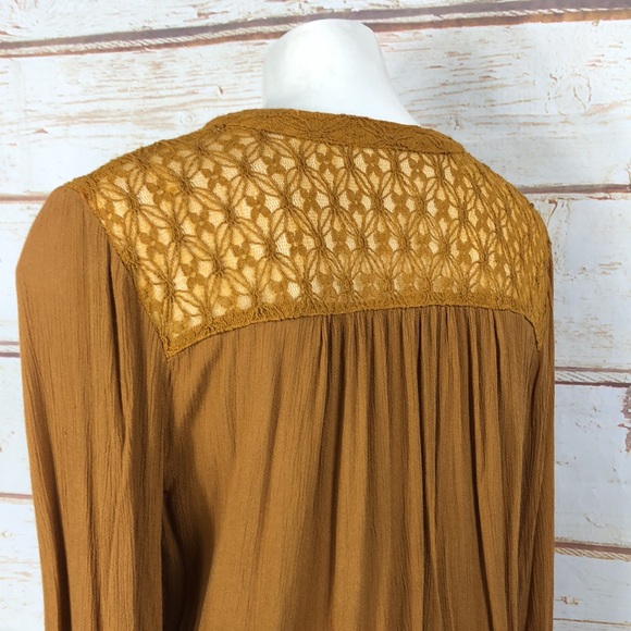 C2 - Patrons of Peace Peasant Top - S - Picture 5 of 6